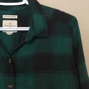 American Eagle boyfriend fit plaid shirt
